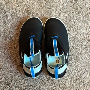 Nike nursing shoes
